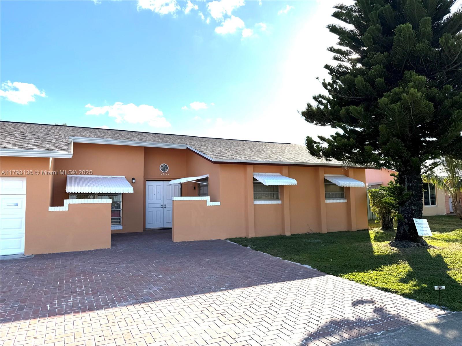 Rental Property at 10620 Sunset Strip 1, Sunrise, Miami-Dade County, Florida - Bedrooms: 2 
Bathrooms: 1  - $1,900 MO.