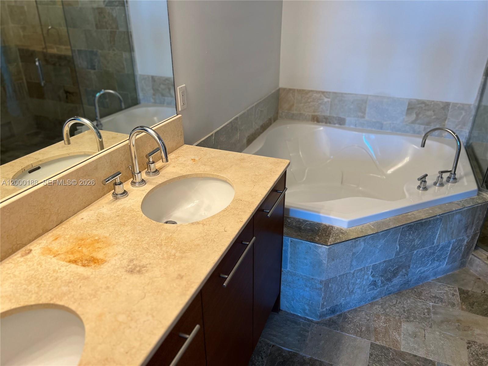 TAO SAWGRASS CONDOMINIUM - Residential Lease