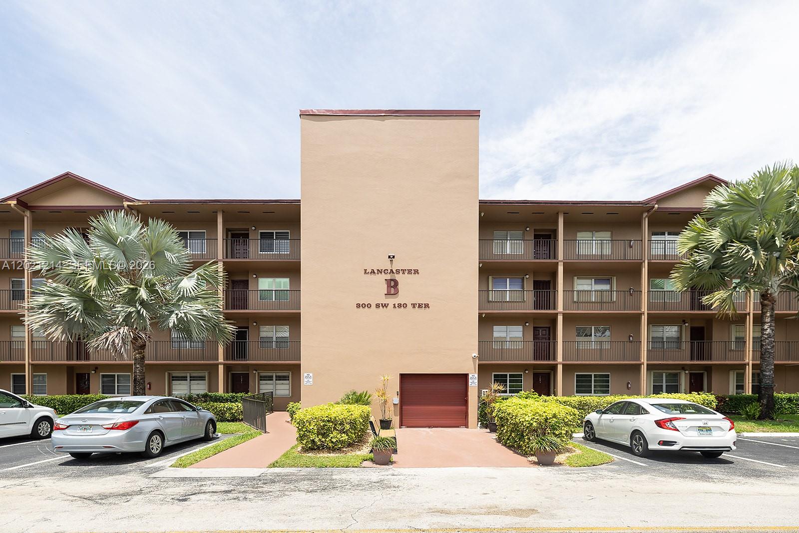 LANCASTER AT CENTURY VILL - Residential