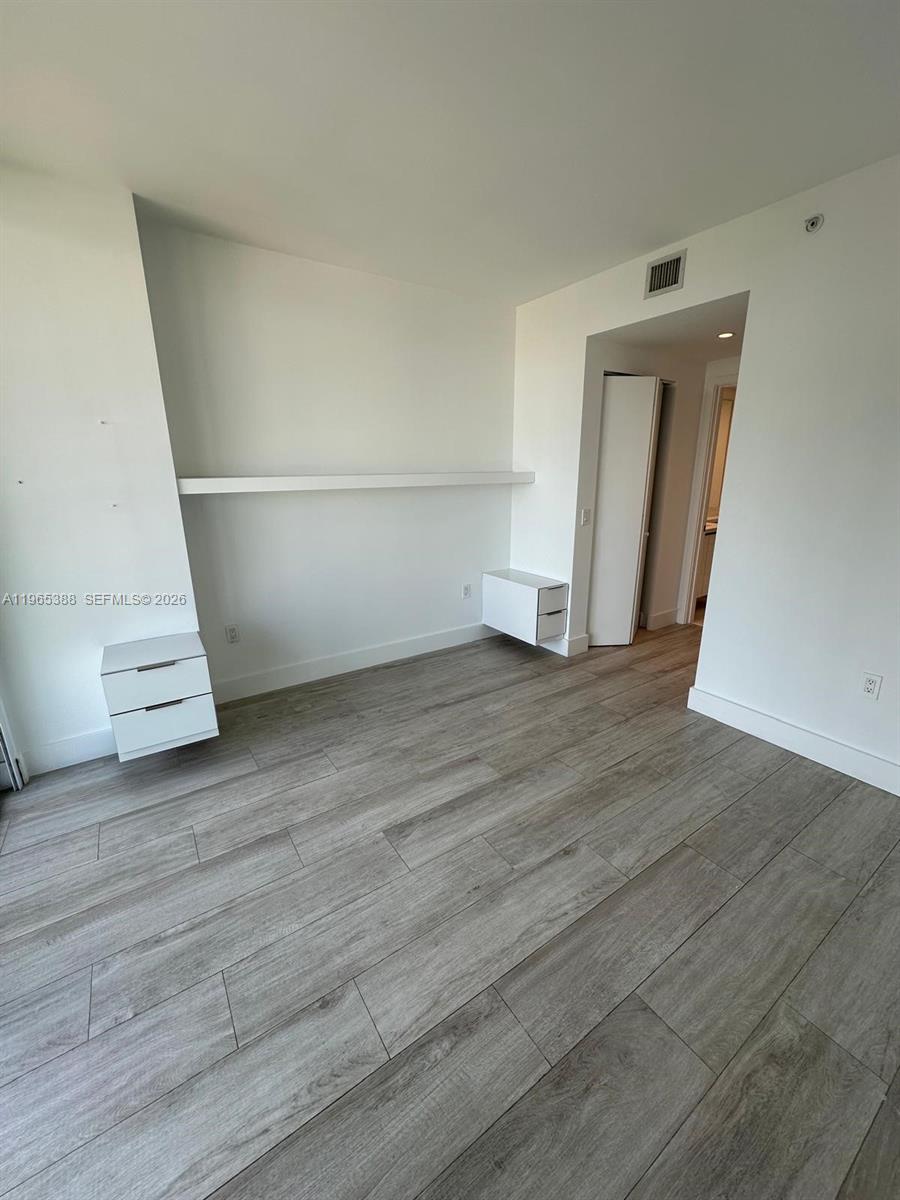 3401 MIDTOWN CONDO - Residential