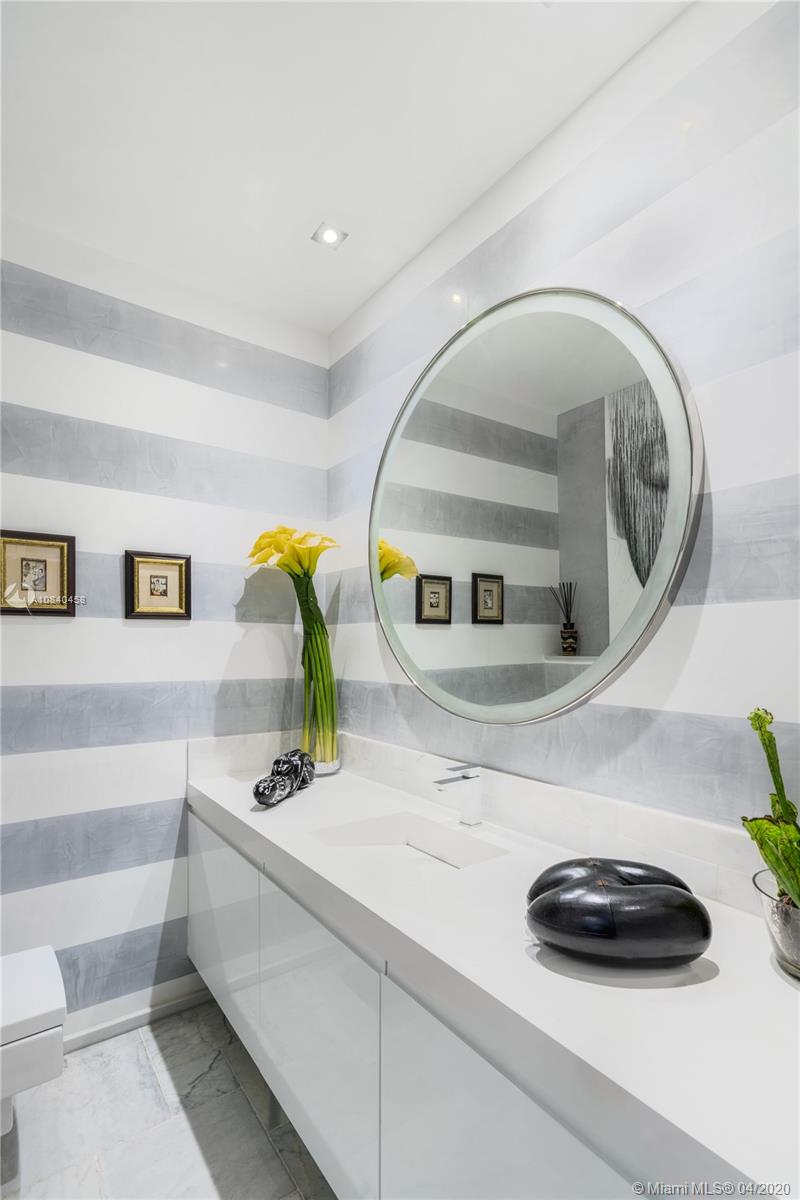 BISCAYNE BEACH-2ND ADDN - Residential