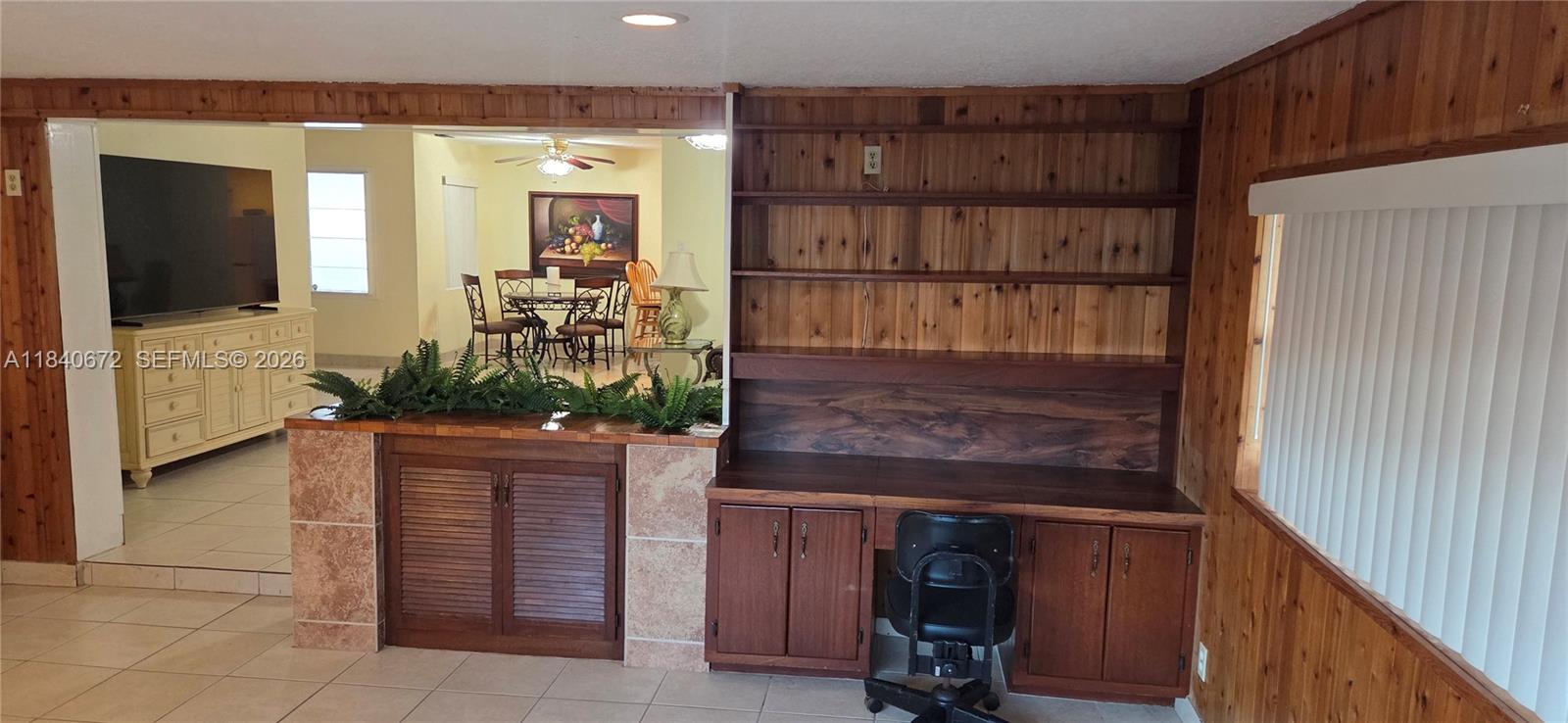 BUBB H PROPERTIES - Residential