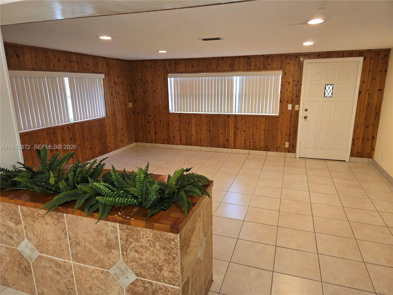 BUBB H PROPERTIES - Residential