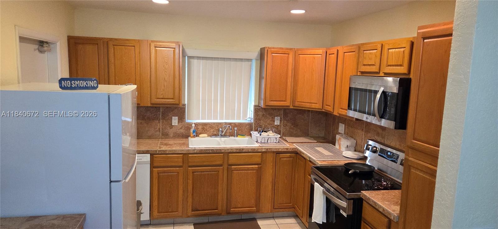 BUBB H PROPERTIES - Residential