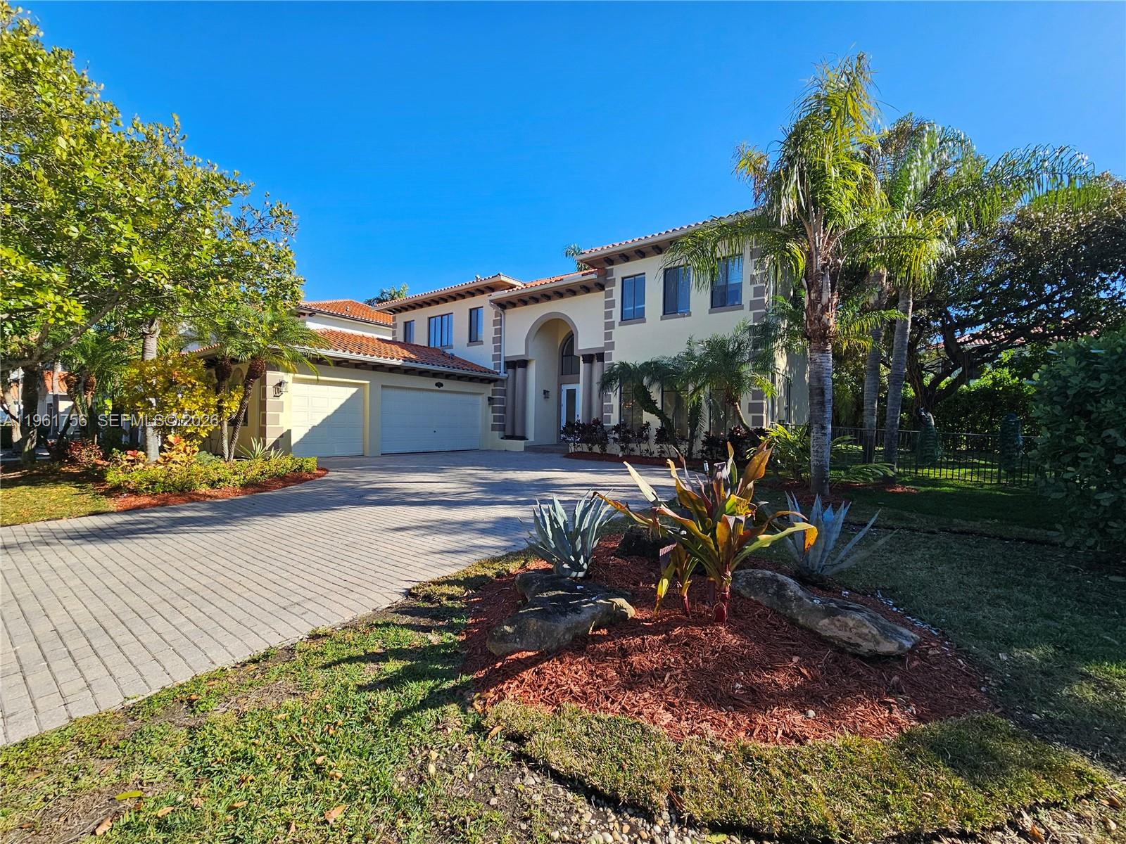 CUTLER CAY - Residential