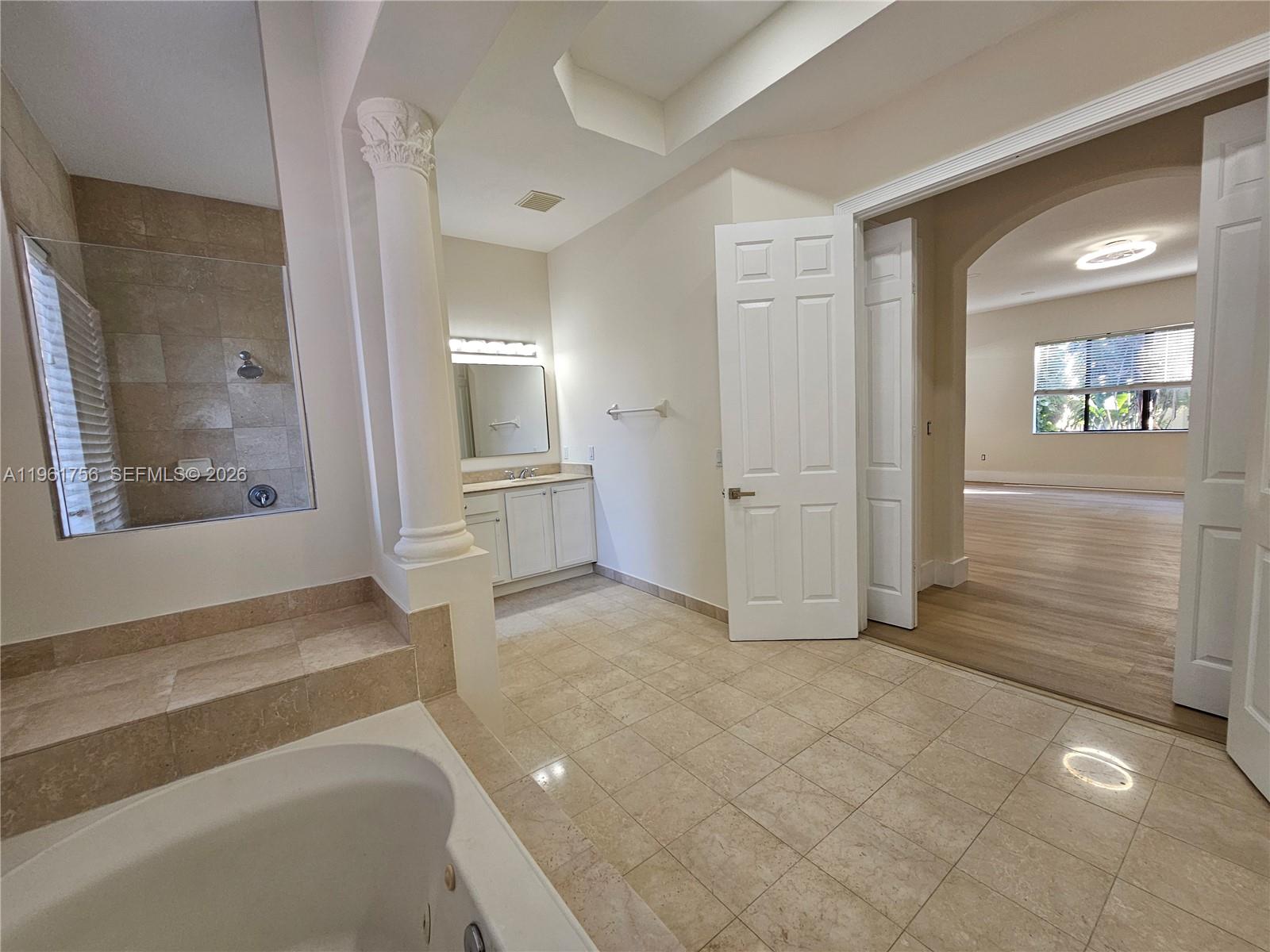 CUTLER CAY - Residential