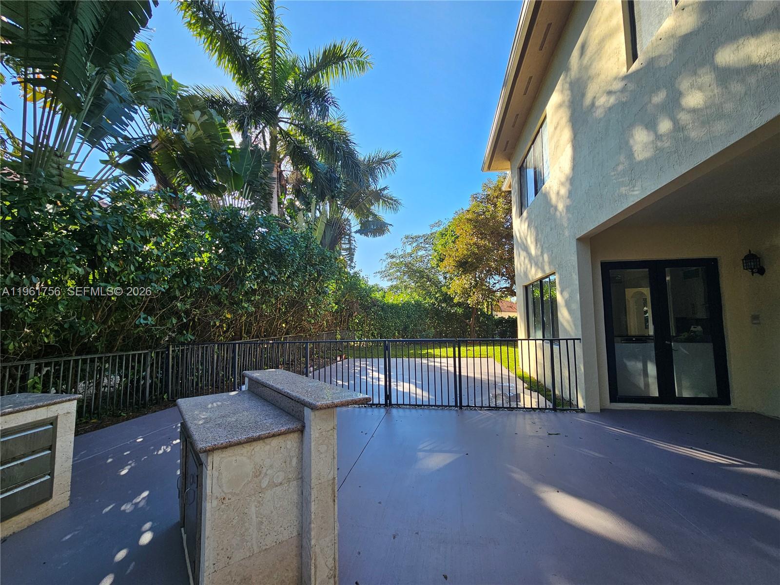 CUTLER CAY - Residential