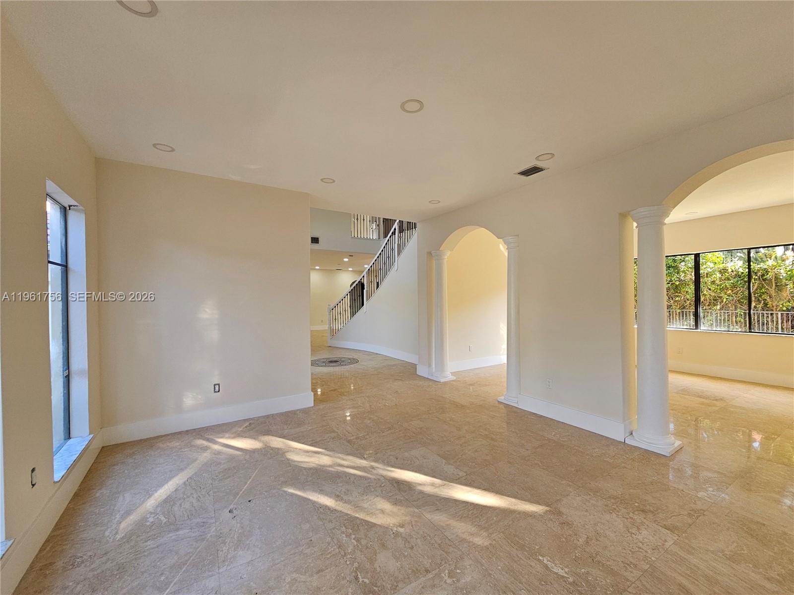 CUTLER CAY - Residential