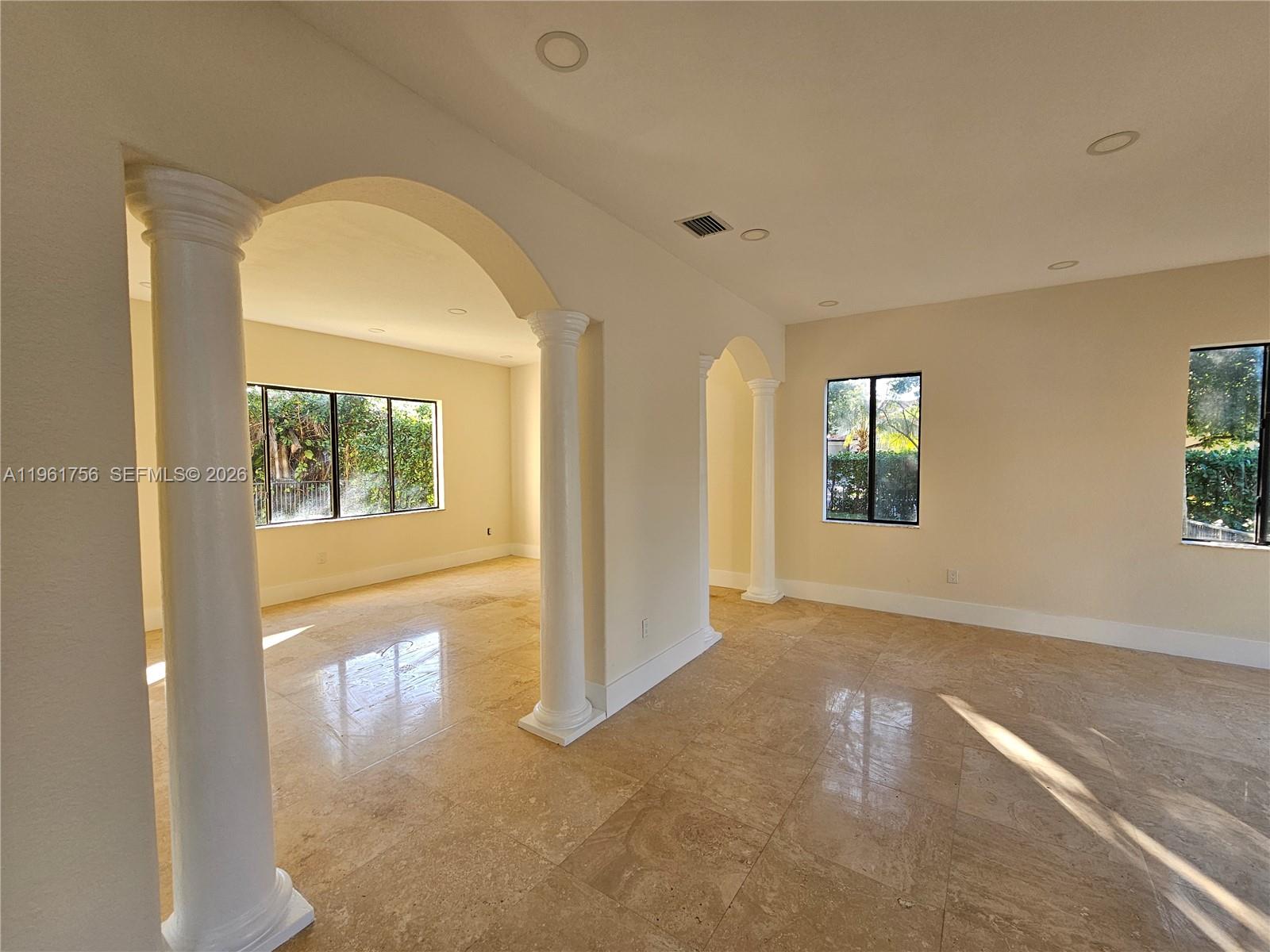 CUTLER CAY - Residential