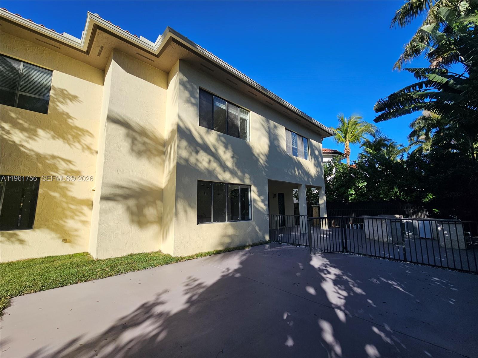 CUTLER CAY - Residential