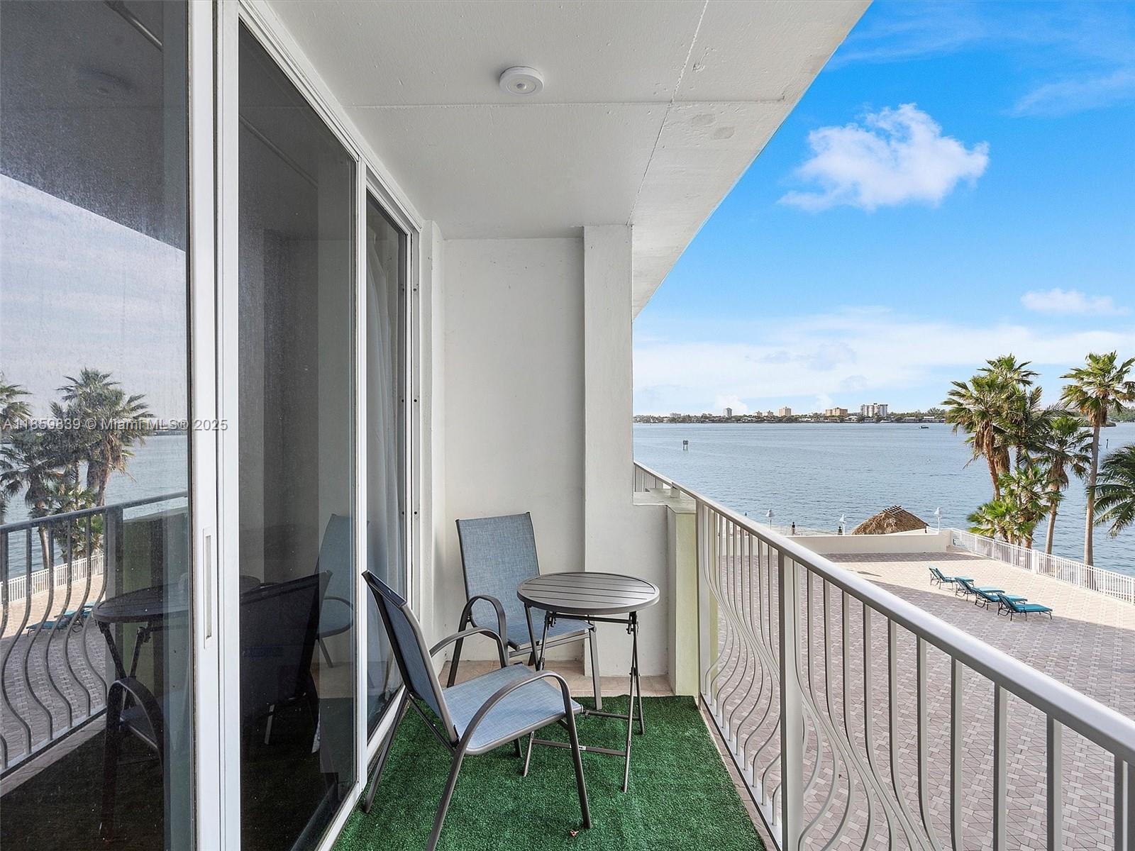 10350 W Bay Harbor Dr 4V