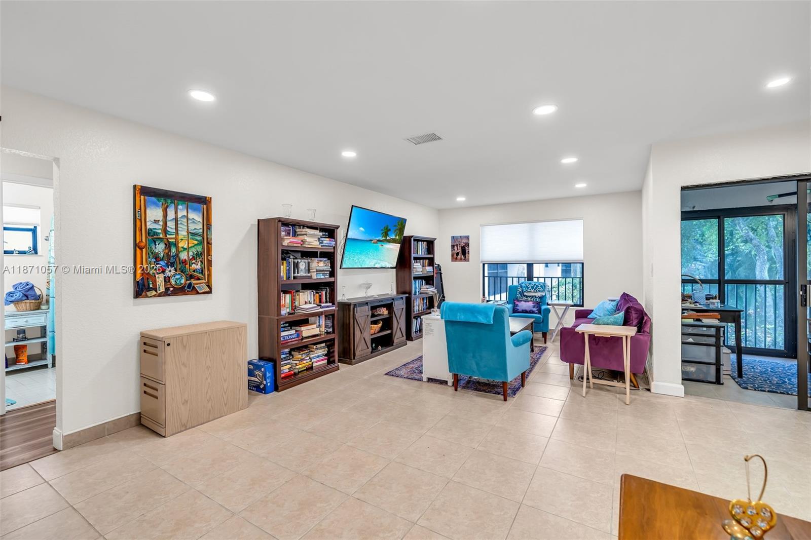 POND APPLE PLACE II CONDO - Residential