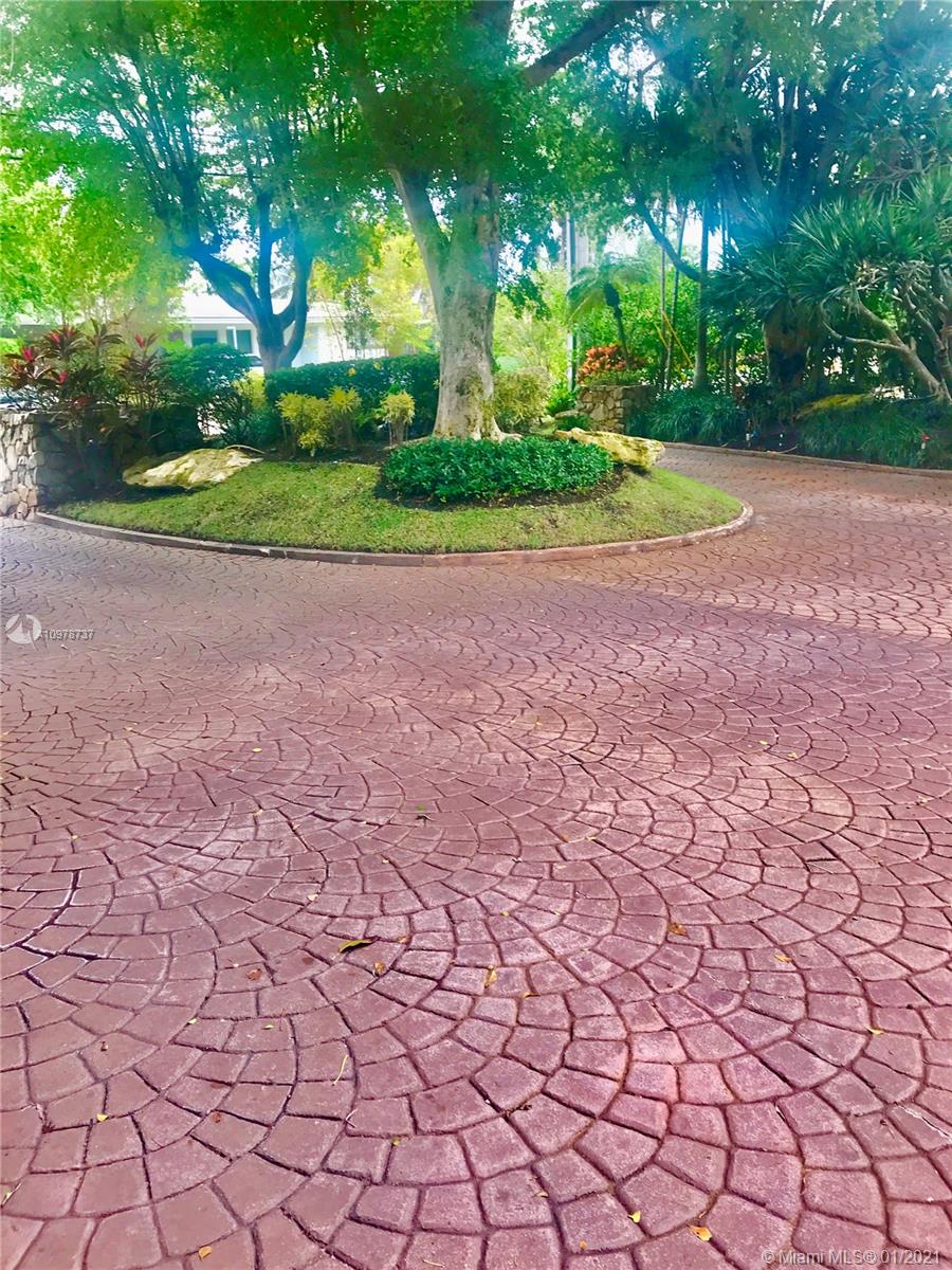 BAY HARBOR ISLAND - Residential