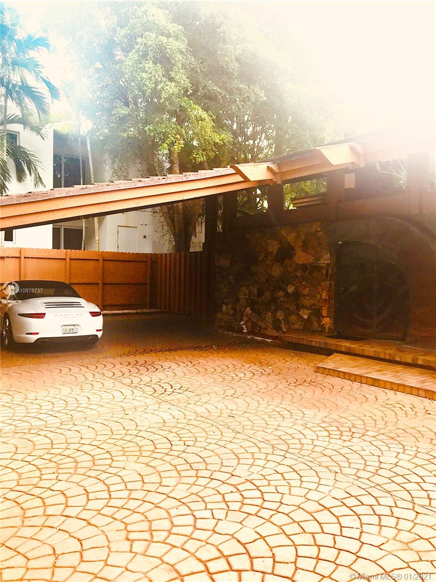 BAY HARBOR ISLAND - Residential