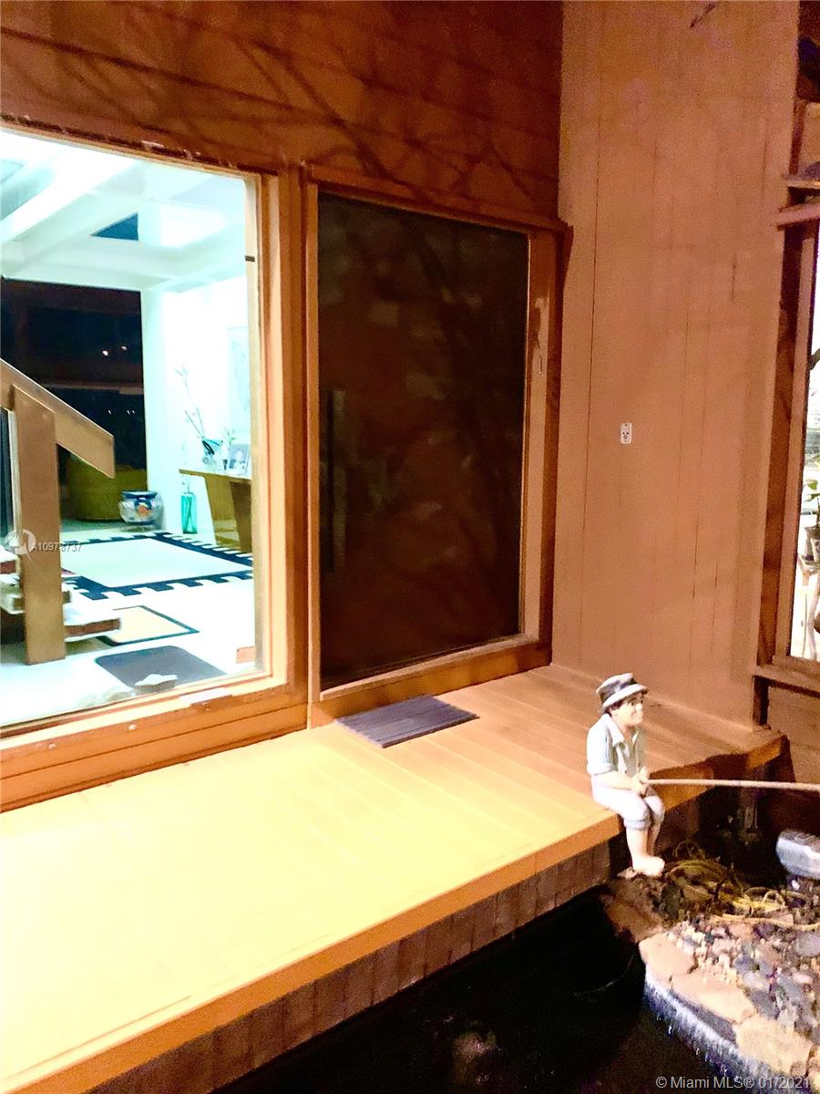 BAY HARBOR ISLAND - Residential