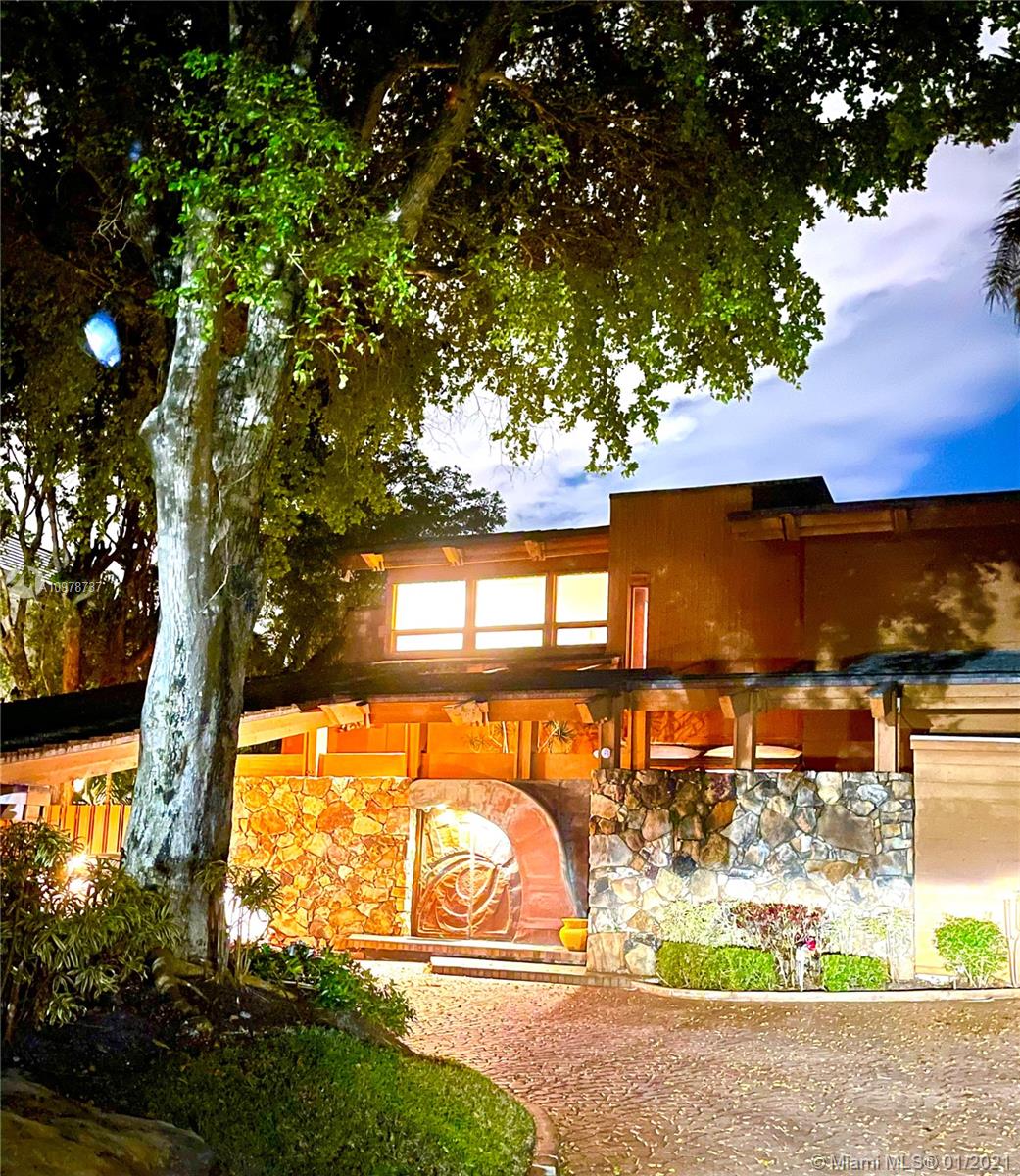 BAY HARBOR ISLAND - Residential