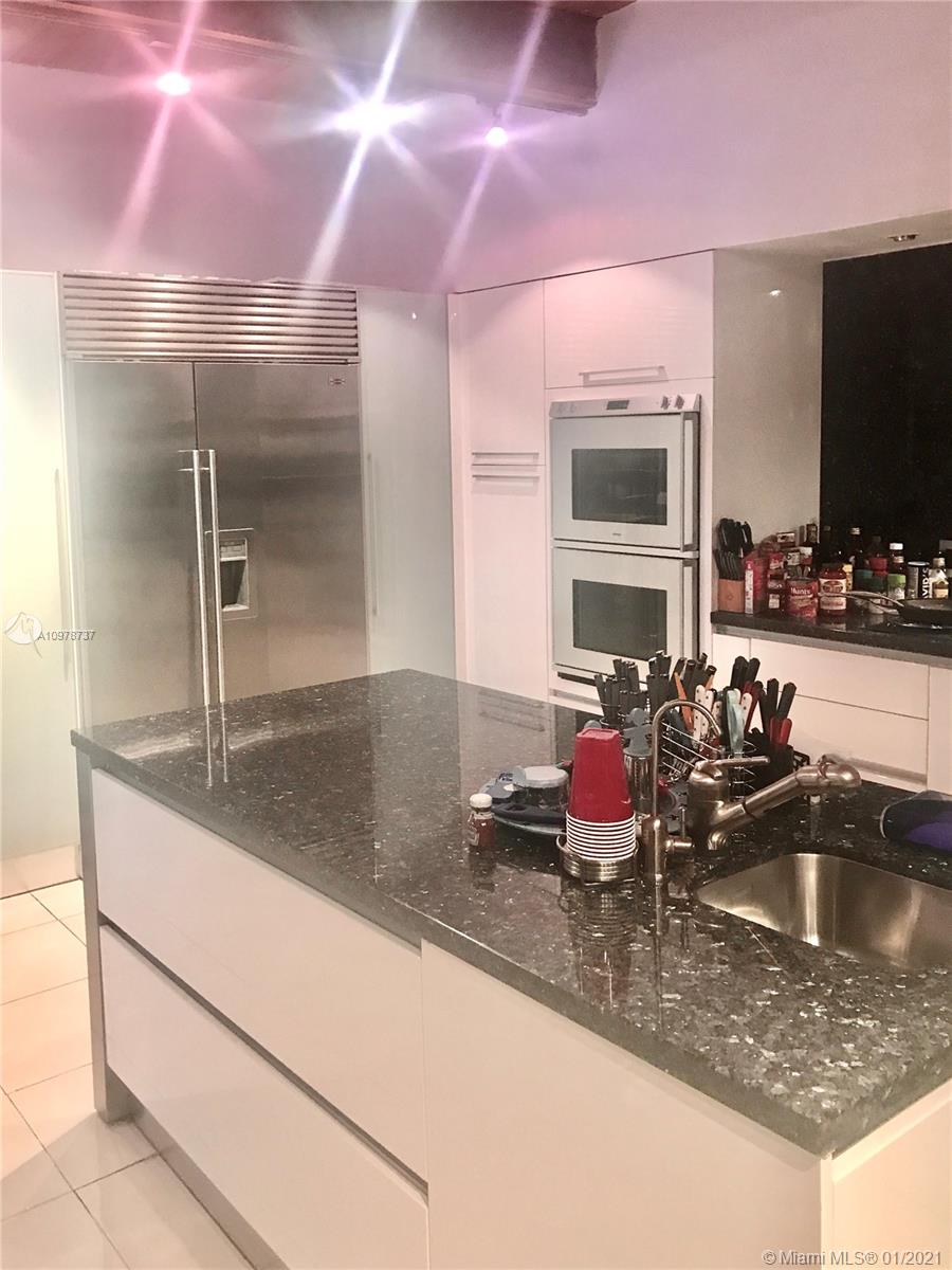 BAY HARBOR ISLAND - Residential