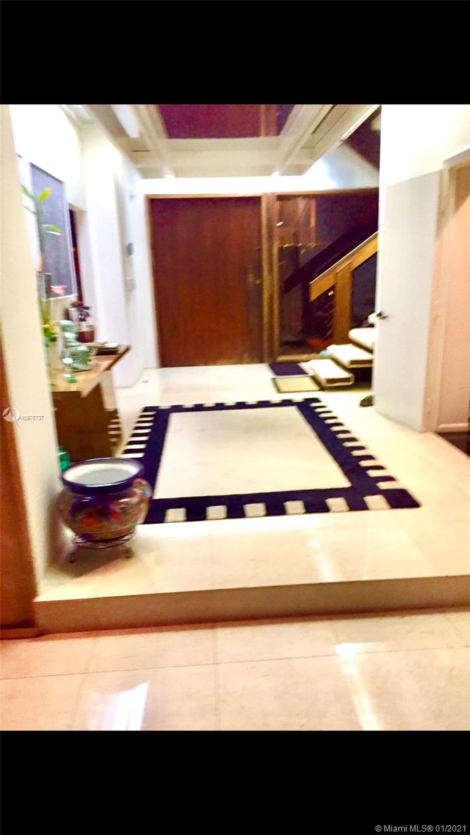 BAY HARBOR ISLAND - Residential