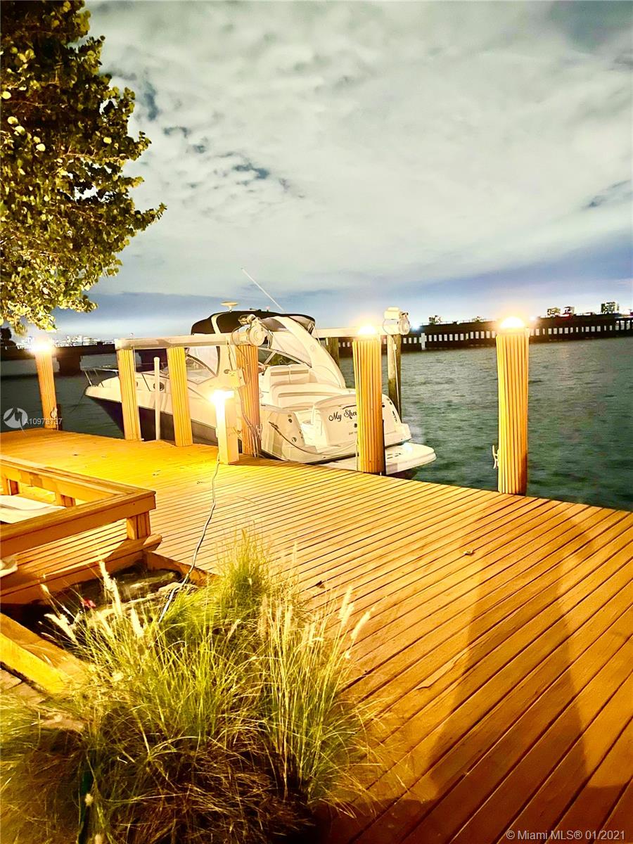 BAY HARBOR ISLAND - Residential