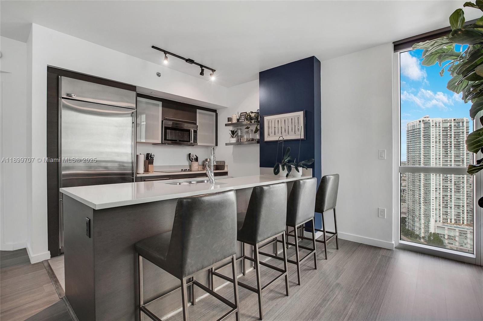 500 BRICKELL WEST CONDO - Residential