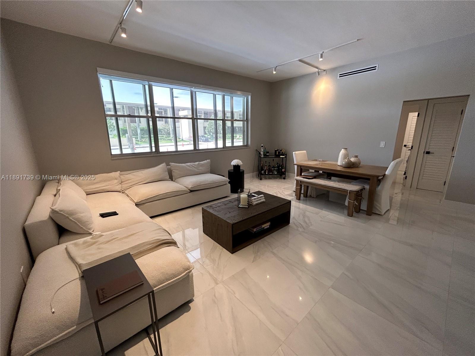 GABLES PLAZA CONDO - Residential Lease