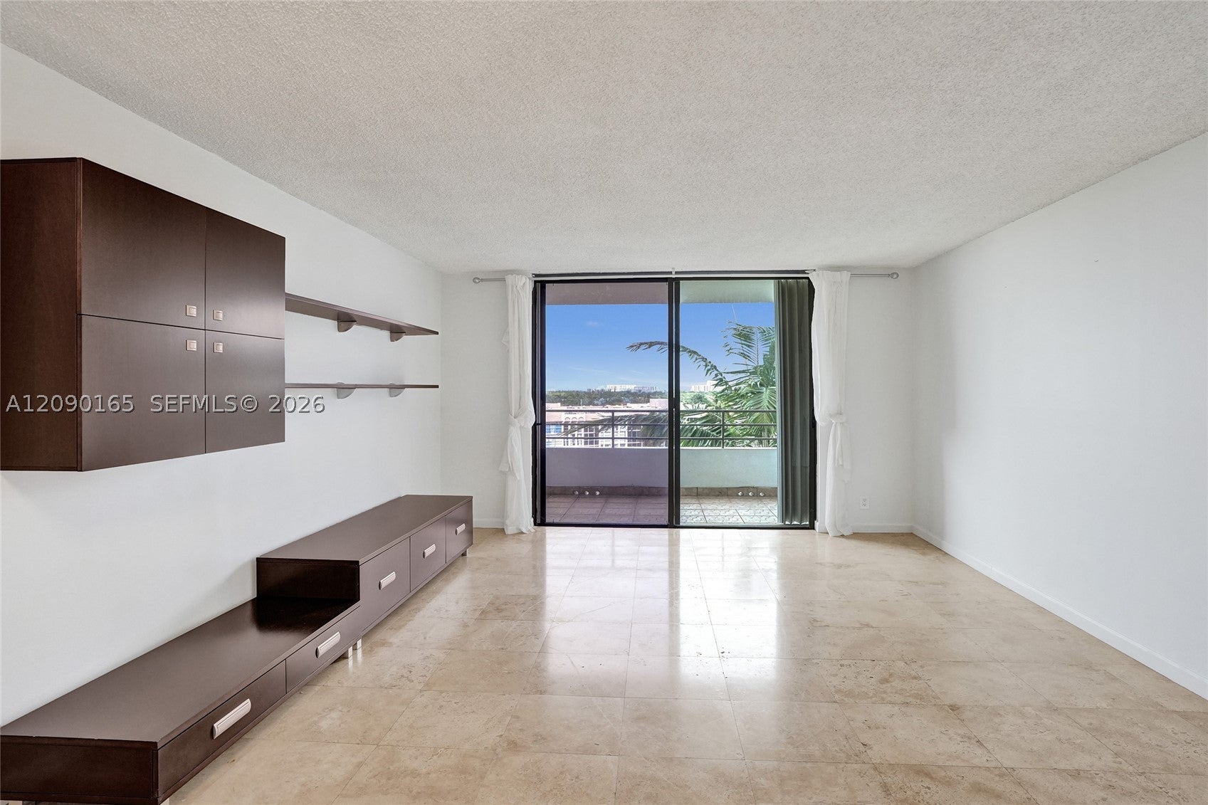 500 Three Islands Blvd 408