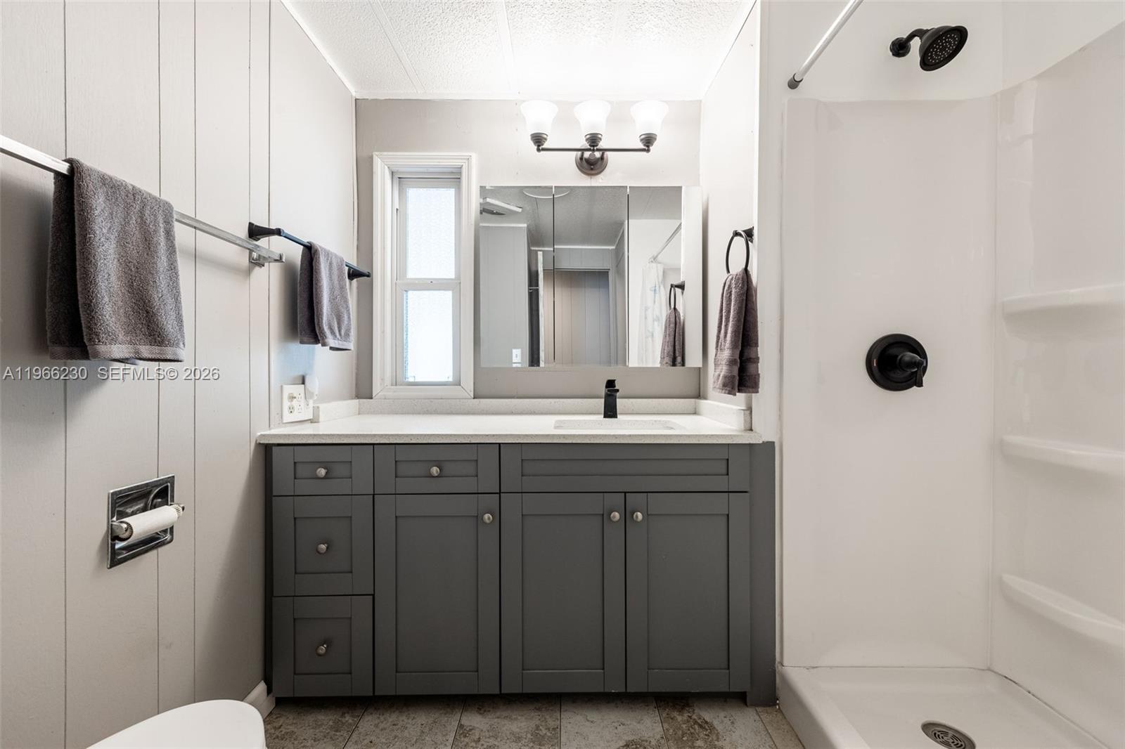 IMPERIAL BONITA ESTATES - Residential