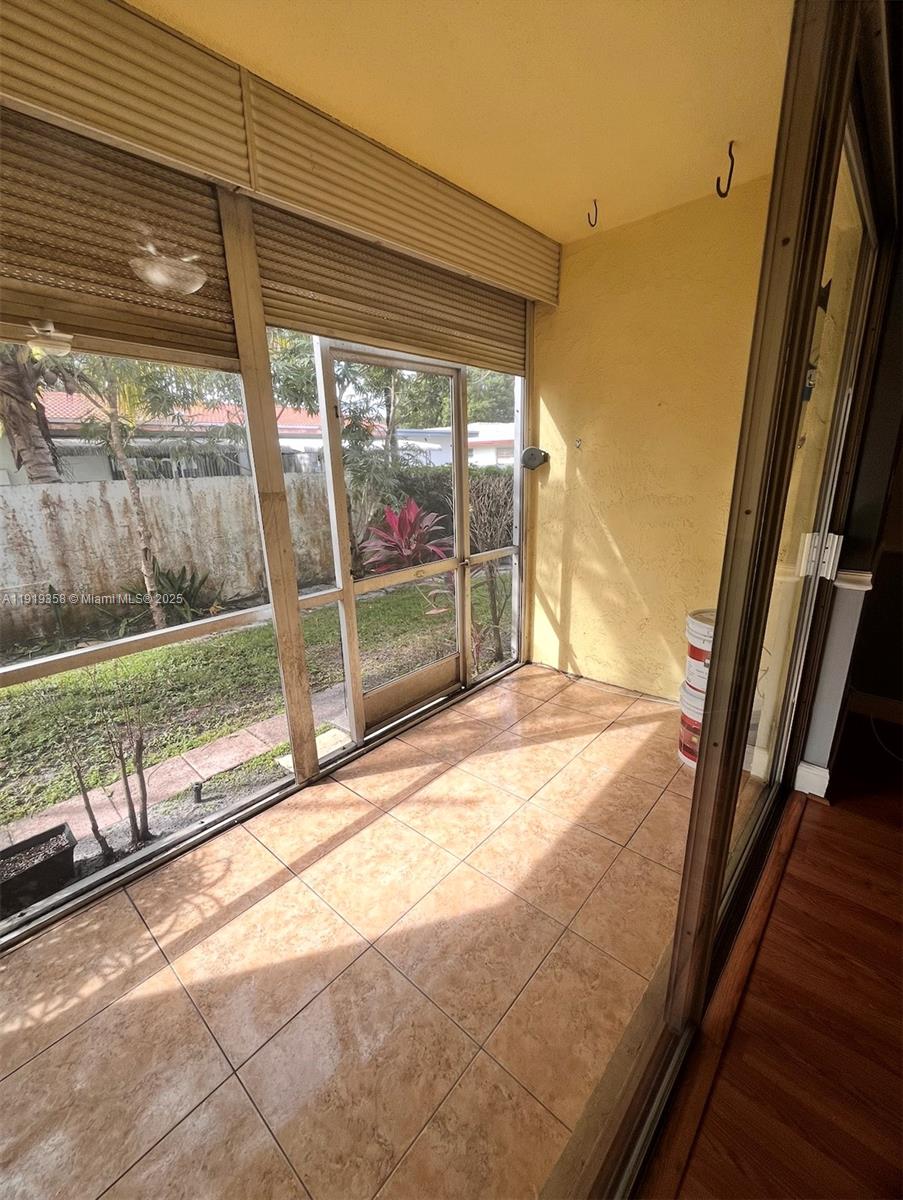 WOODBRIDGE CONDO - Residential