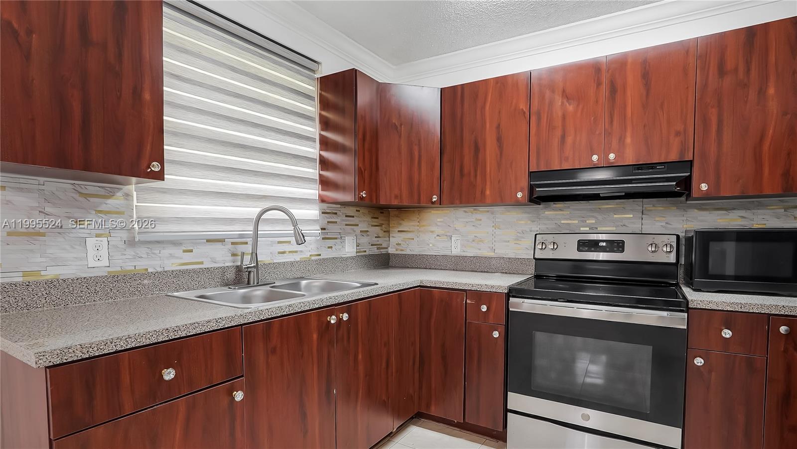 HABITAT VILLAS - Residential Lease