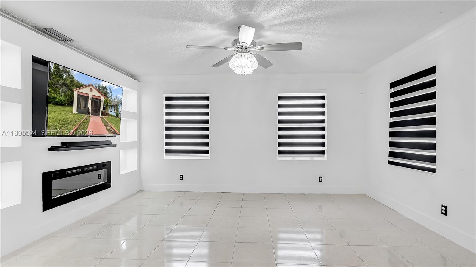 HABITAT VILLAS - Residential Lease