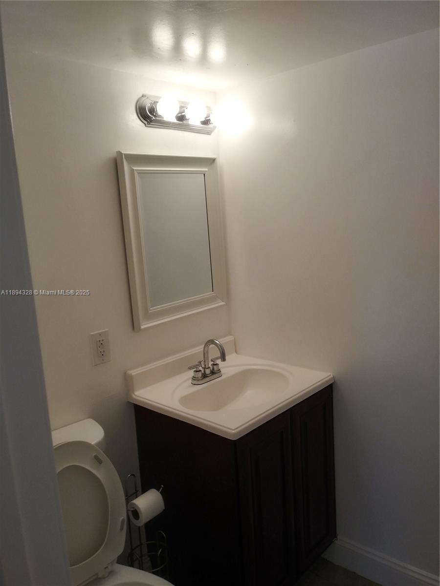 HABITAT II CONDO - Residential