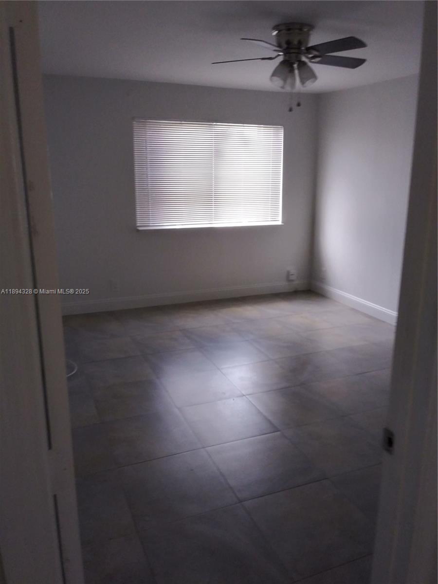 HABITAT II CONDO - Residential