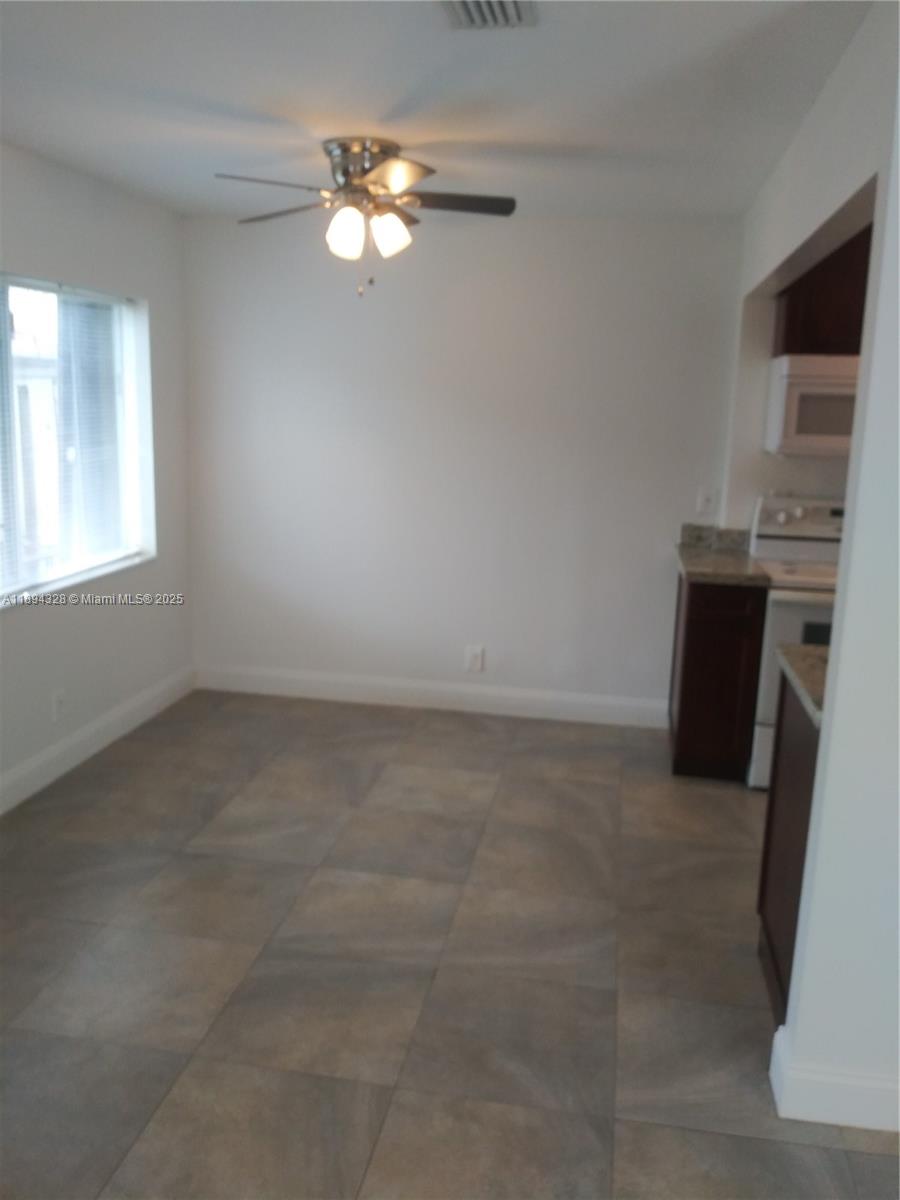 View photos, virtual tours, details... 2144 NW 57th Ave 14-B
