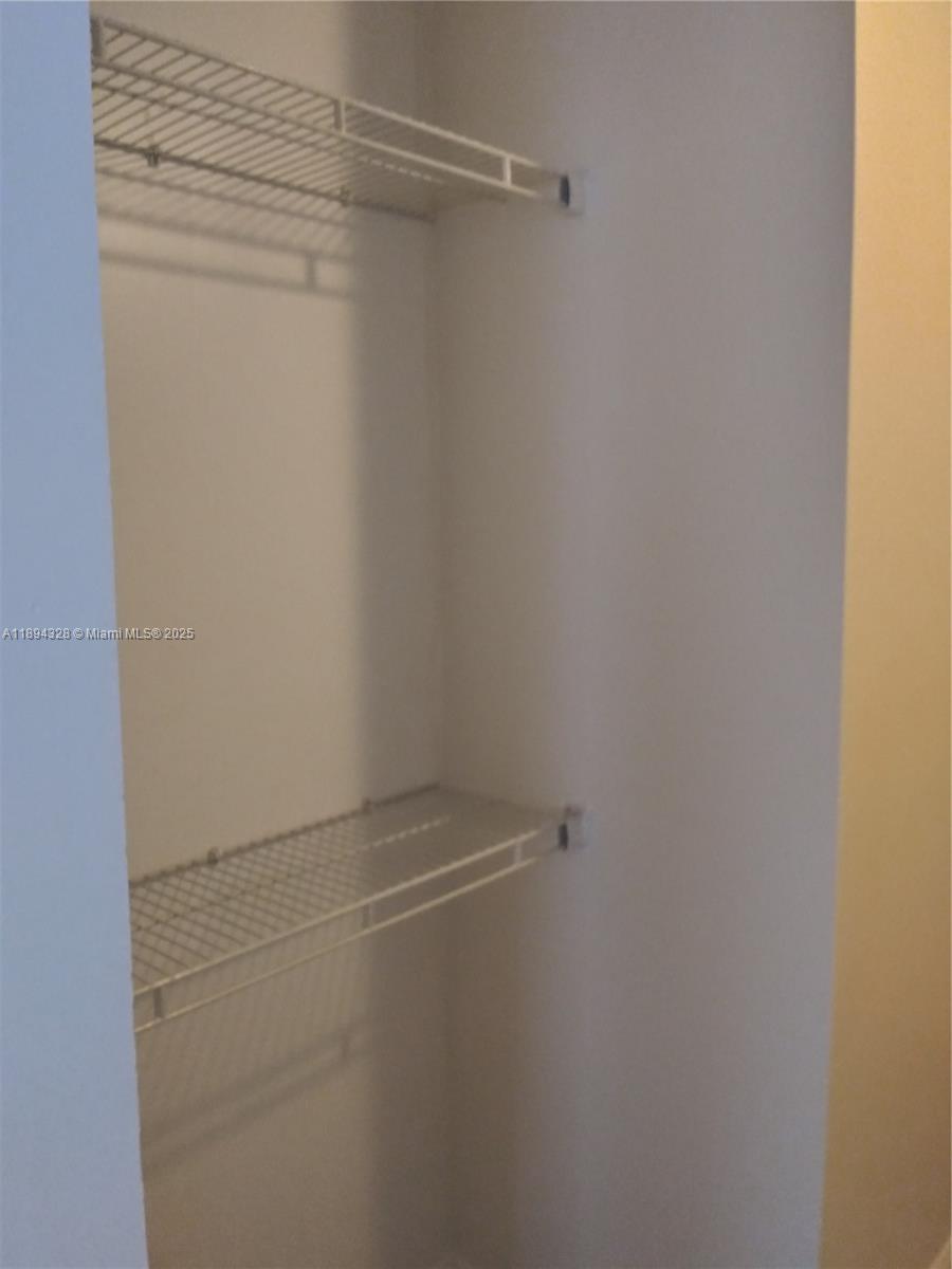 HABITAT II CONDO - Residential