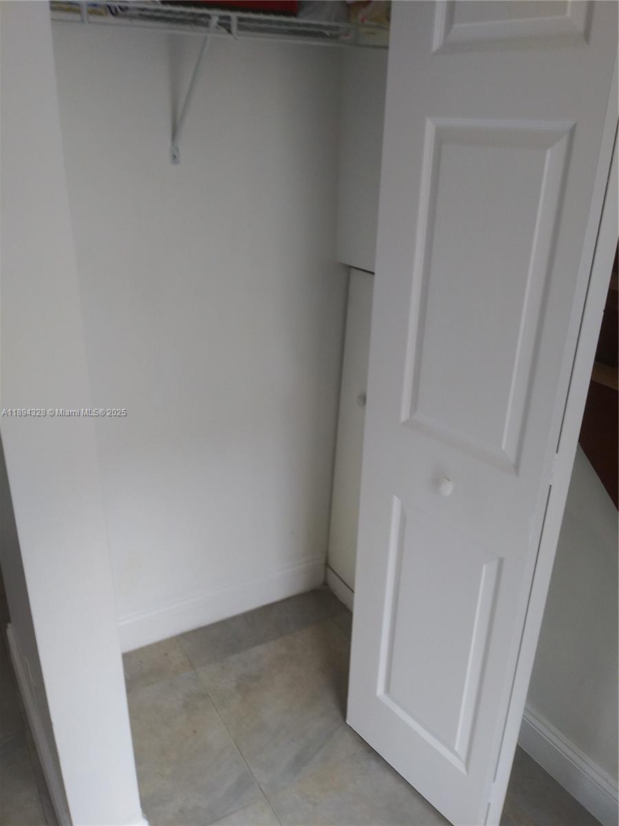 HABITAT II CONDO - Residential