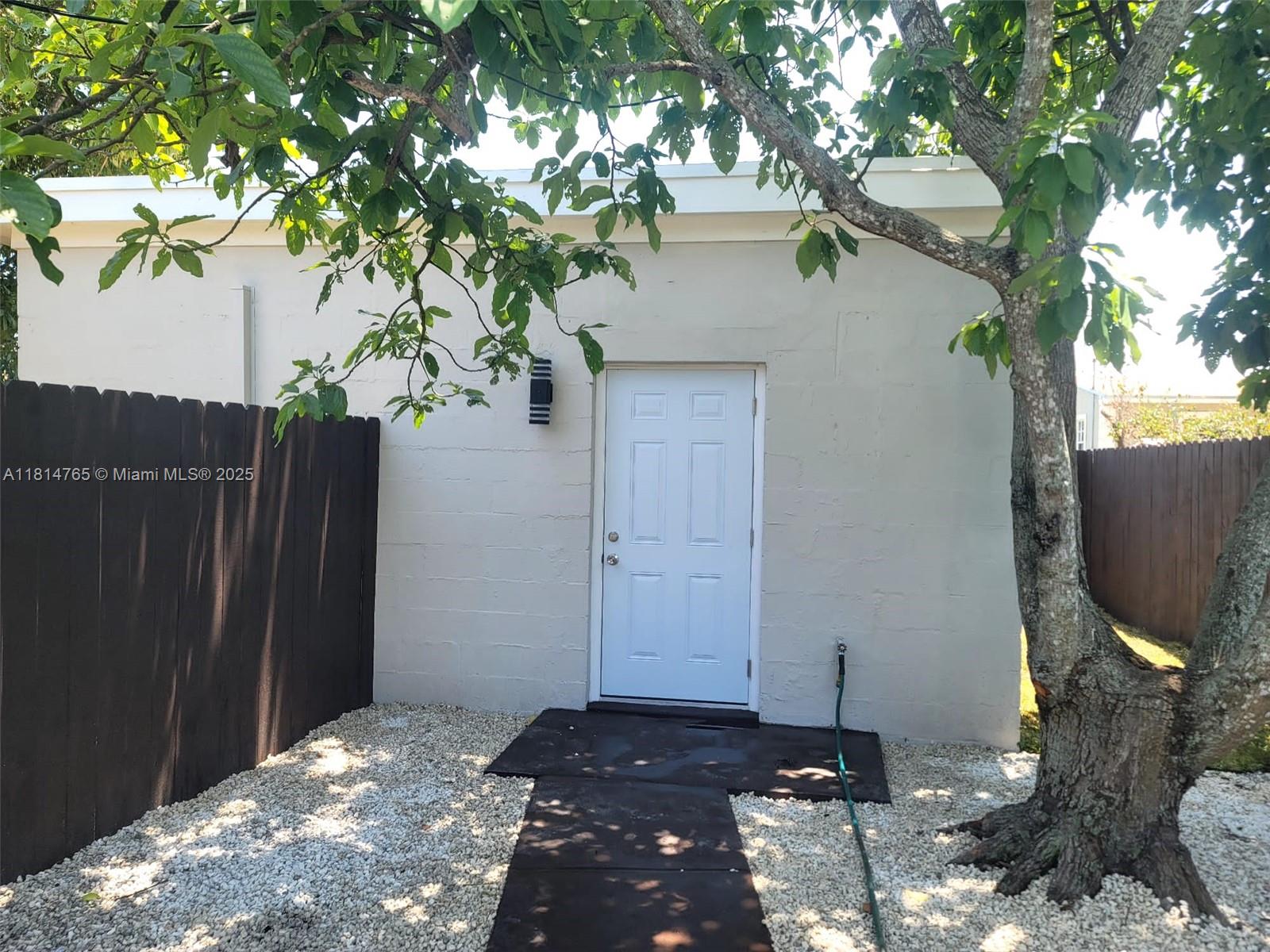 1720 NW 180th Ter Back