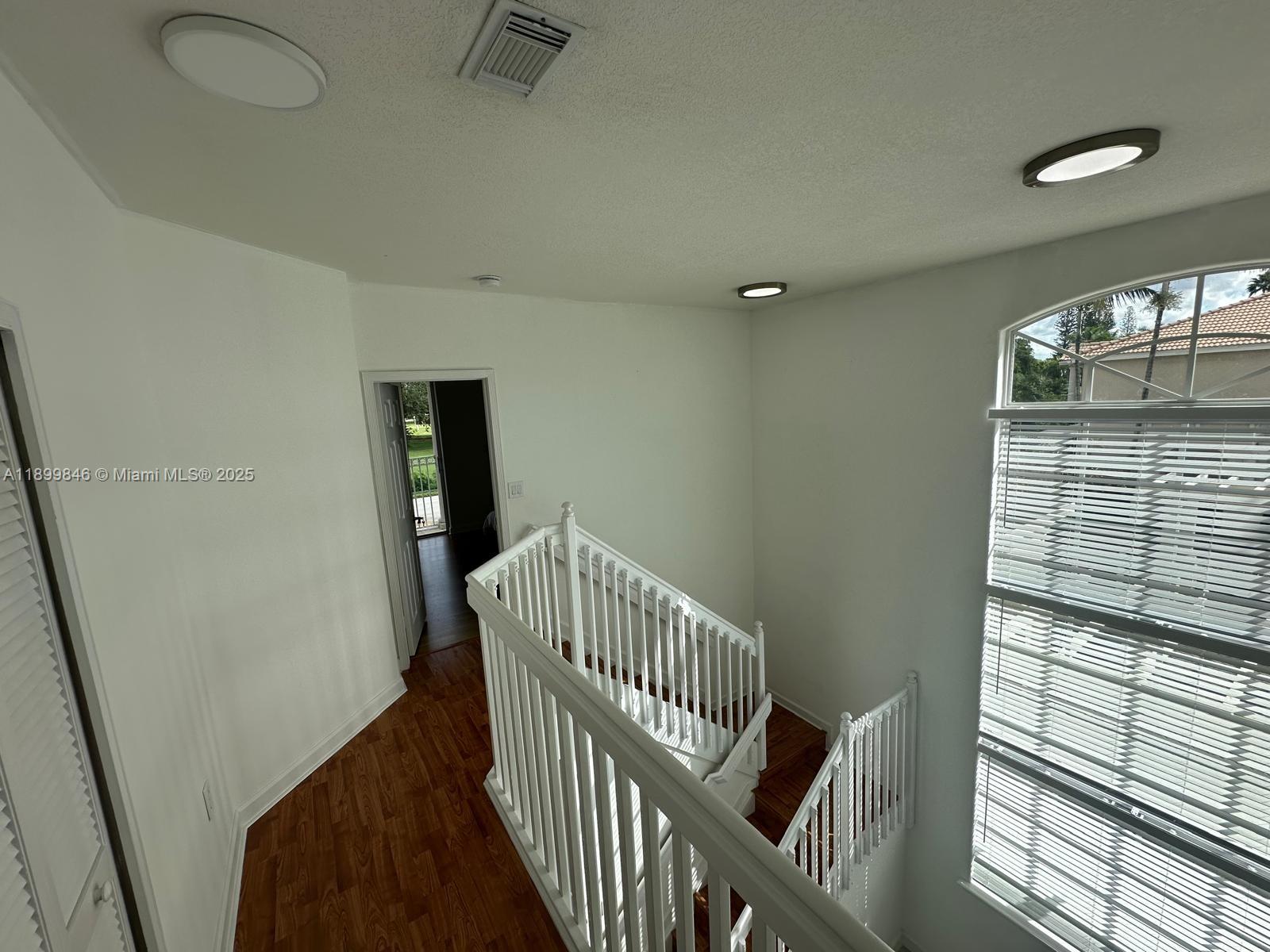 COSTA DORADA - Residential Lease