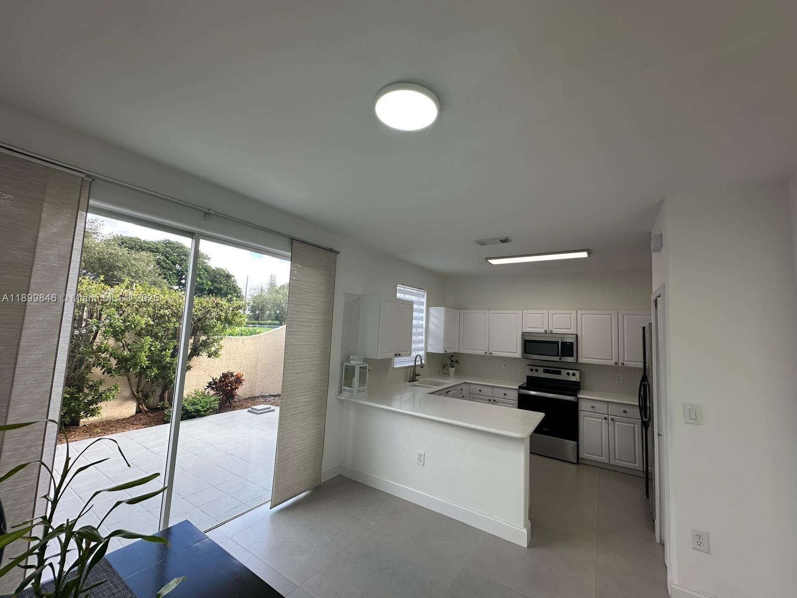 COSTA DORADA - Residential Lease