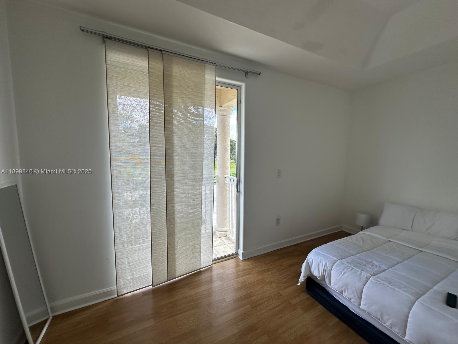 COSTA DORADA - Residential Lease