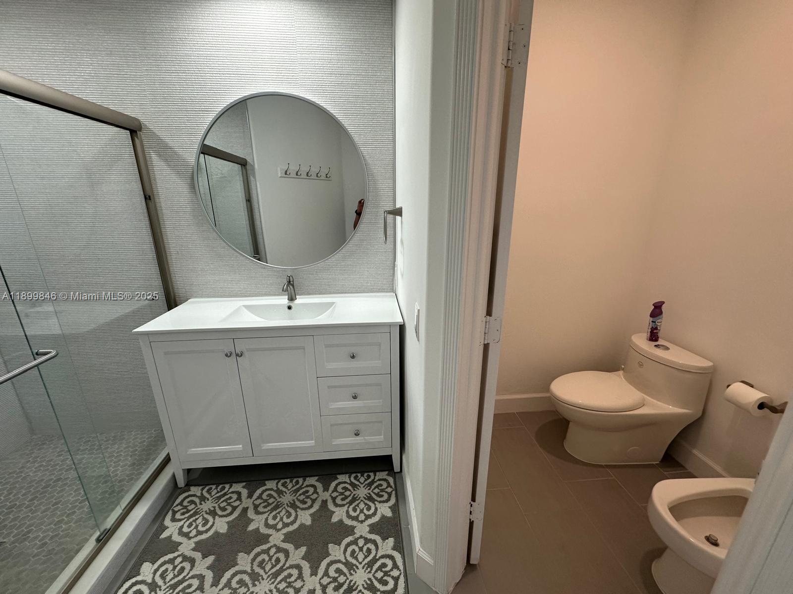 COSTA DORADA - Residential Lease