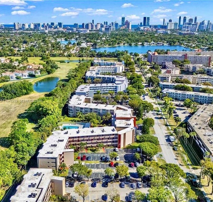 1501 NE 191st St C312