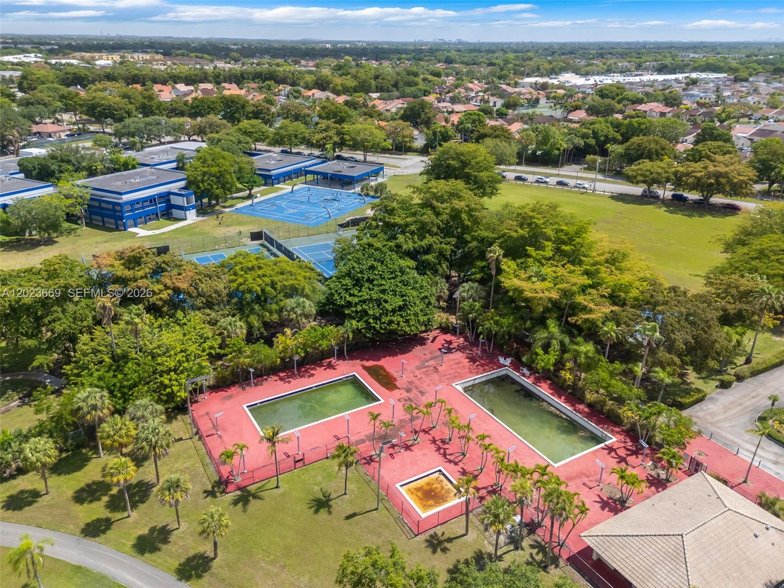 HAMMOCKS SEC 2 - Residential