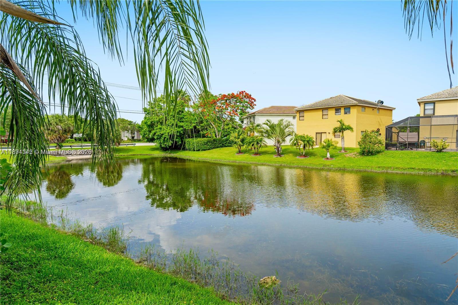 COUNTRY CLUB VILLAGE - Residential Lease