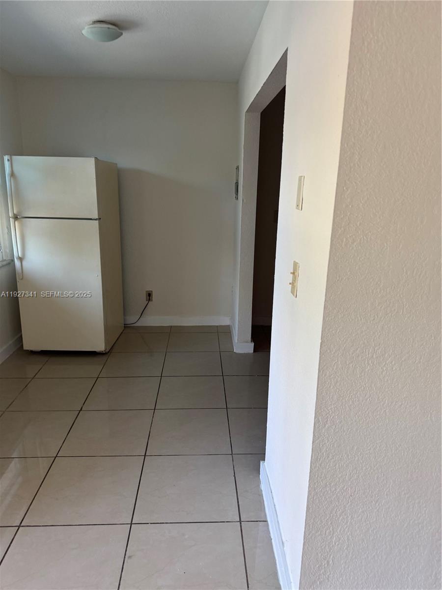 PALMS AT DANIA BEACH COND - Residential