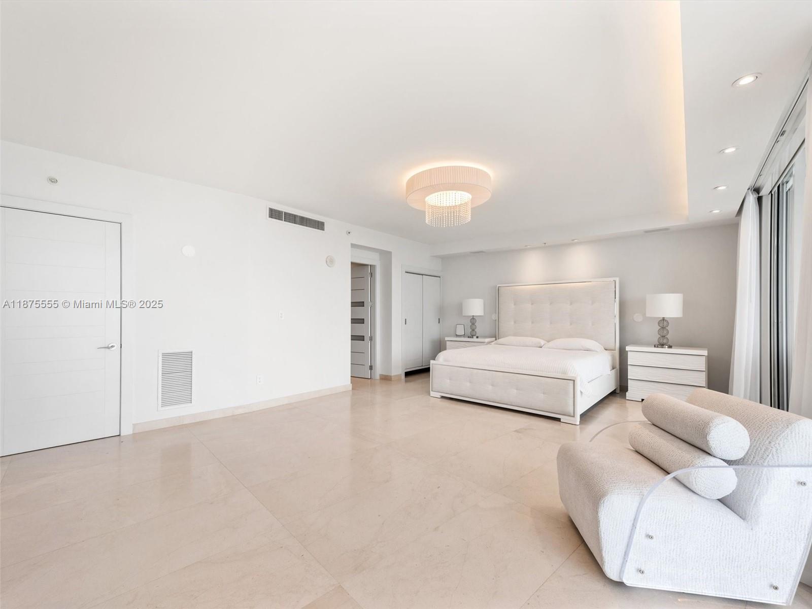 Trump Royale - Residential