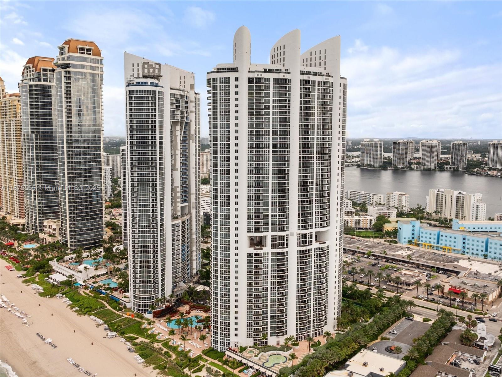 Trump Royale - Residential