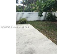 Flamingo Estates 150-6 B - Residential Lease