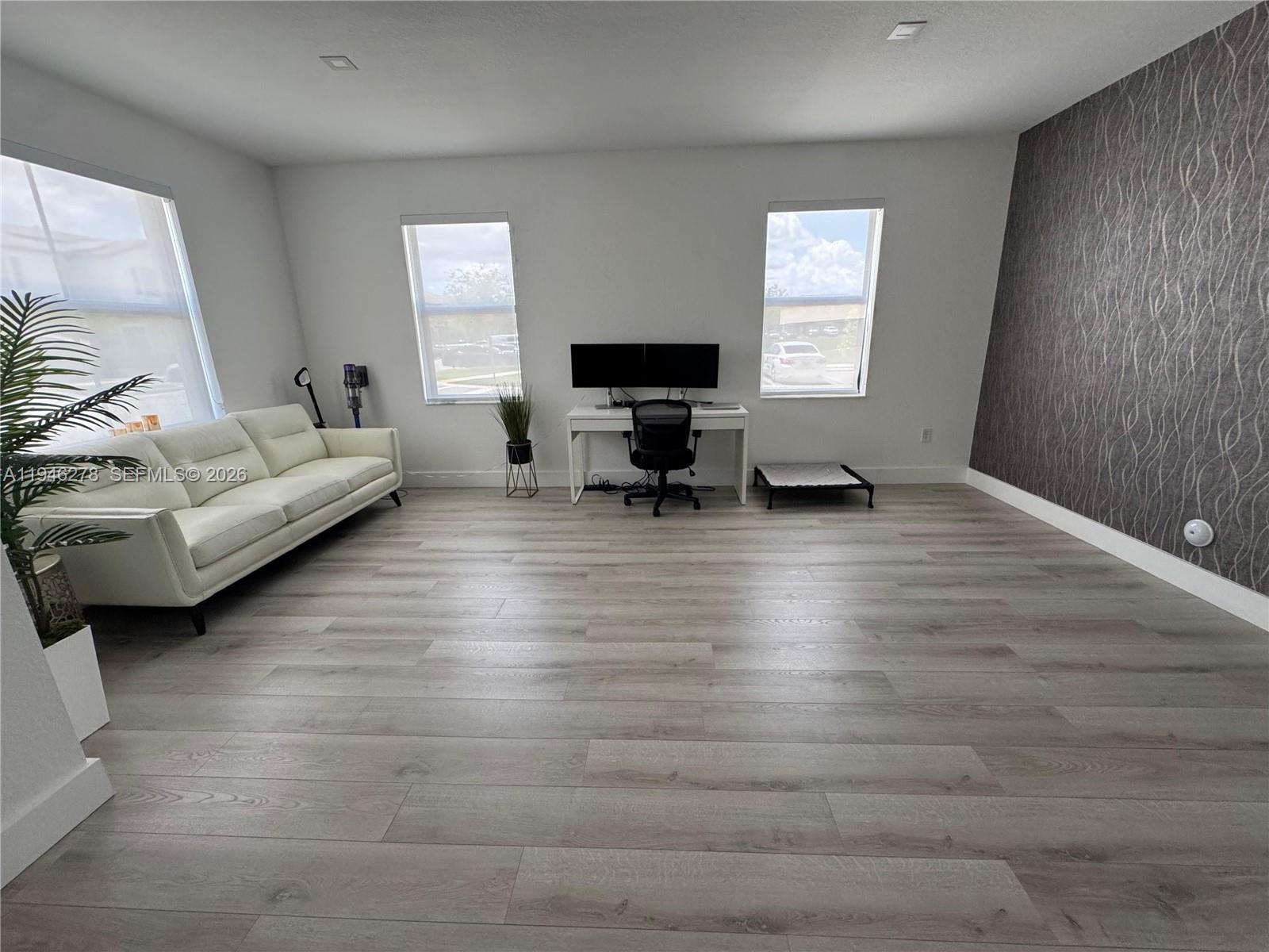 AQUABELLA NORTH REPLAT - Residential