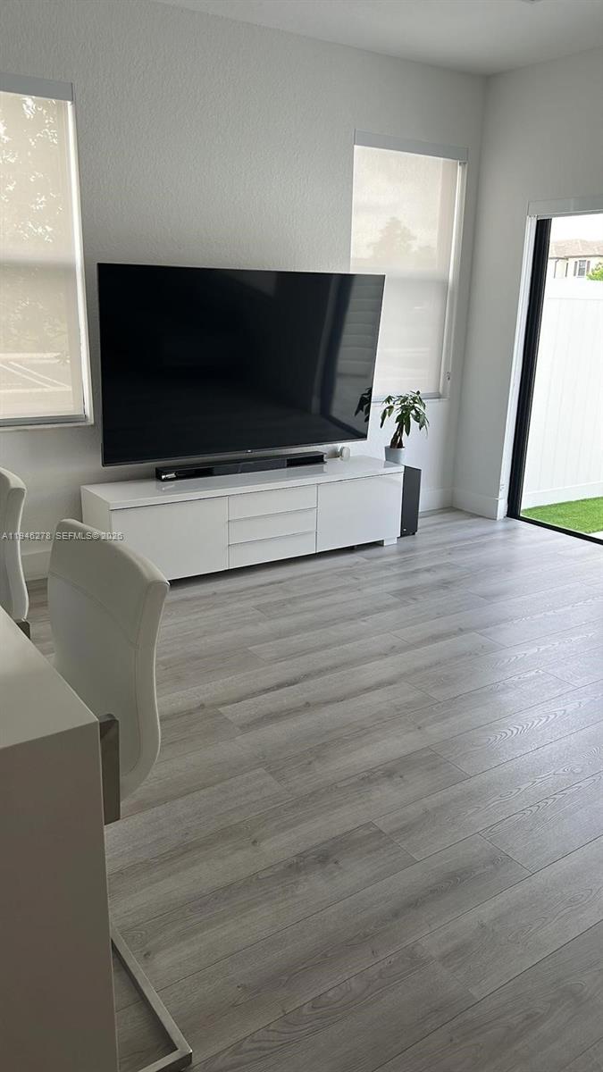 AQUABELLA NORTH REPLAT - Residential