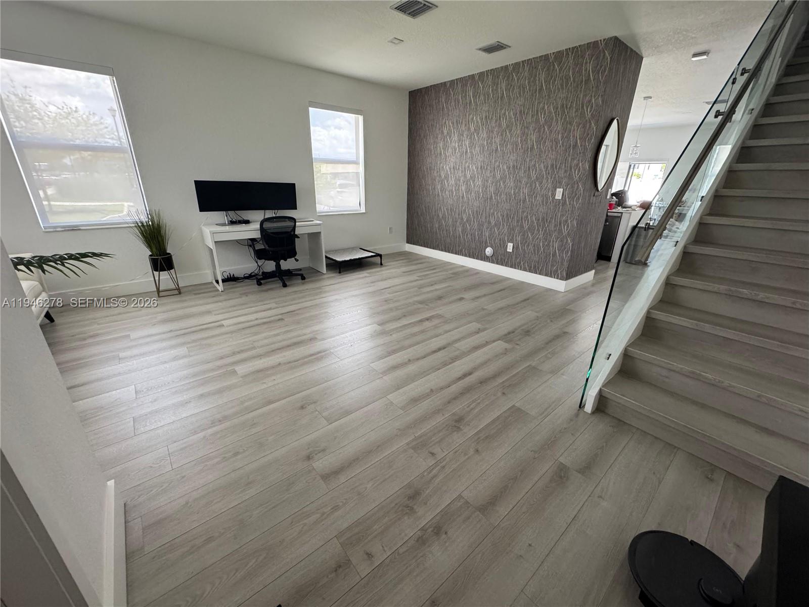 AQUABELLA NORTH REPLAT - Residential